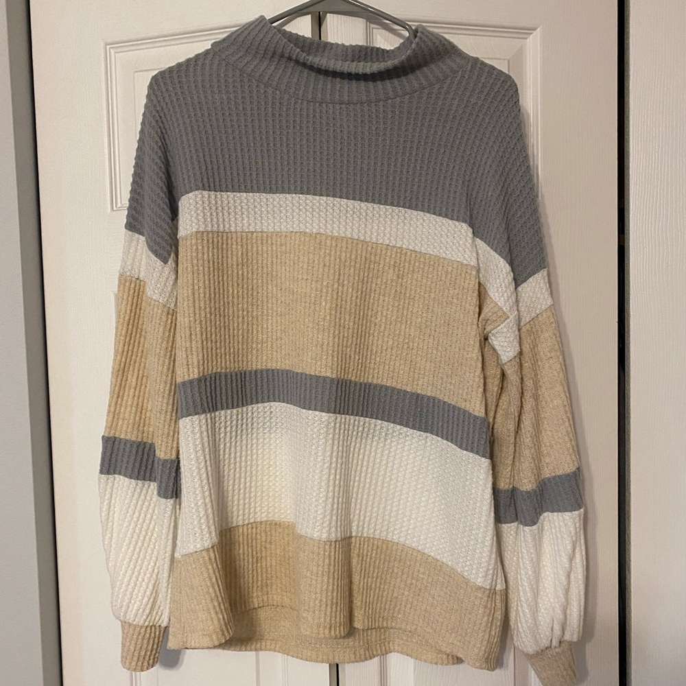 BKE sweater